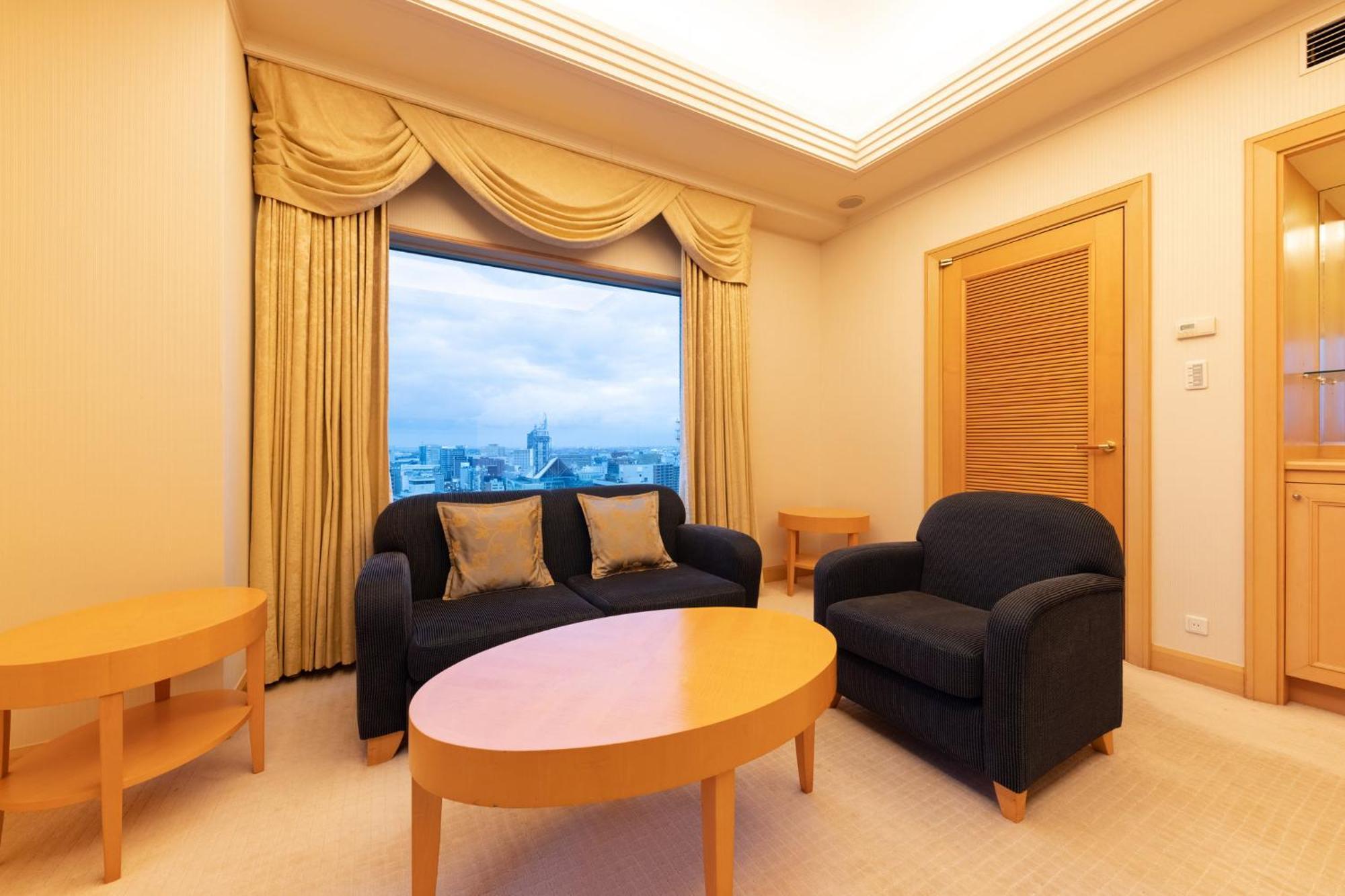 Ana Crowne Plaza Toyama By Ihg Hotel Buitenkant foto